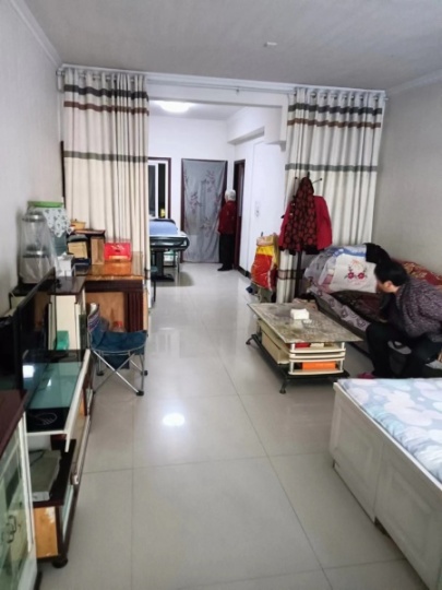 吴起延运巷子金园小区1楼出售