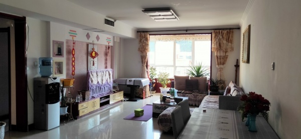 吴起开发区原采油一厂家属楼出售