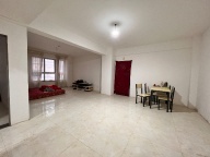 鸵鸟台一期楼房出售两室110面积，有房产证